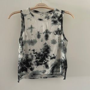 Lululemon Cropped Tie Dye Tank